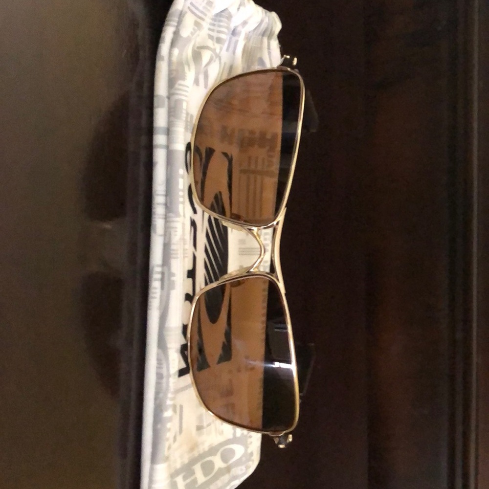 New Oakley polarized sunglasses